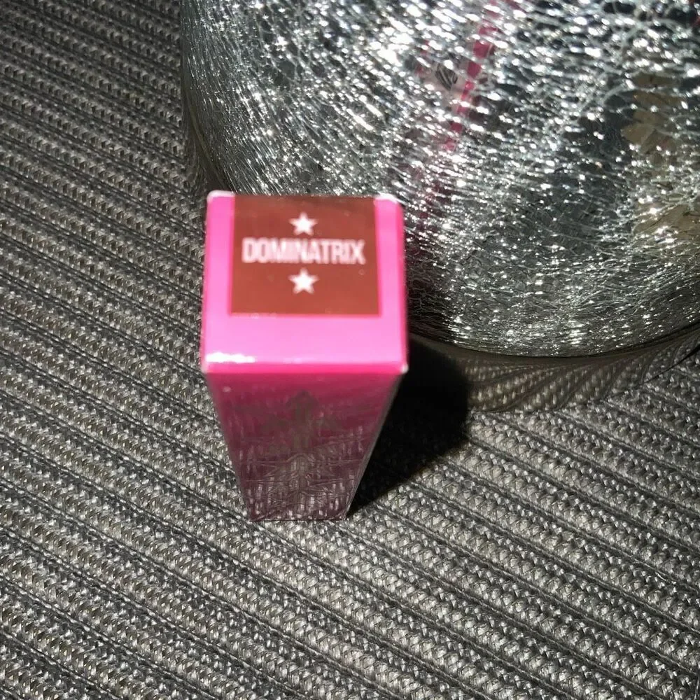 JEFFREE STAR Dominatrix Velour Liquid Lipstick